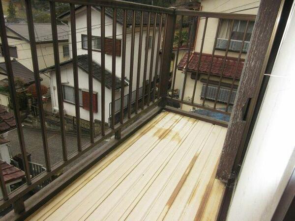 detached 埼玉県飯能市大字長沢

地図を見る