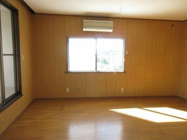 detached 秋田県大館市泉町
地図を見る