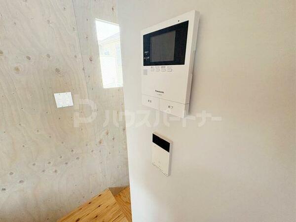 detached 東京都江戸川区南篠崎町１丁目

地図を見る