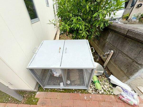 detached 東京都江戸川区南篠崎町１丁目

地図を見る