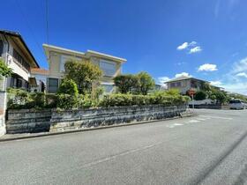 神奈川県横浜市金沢区釜利谷南４丁目