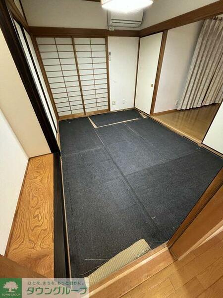 detached 東京都西東京市芝久保町３丁目

地図を見る