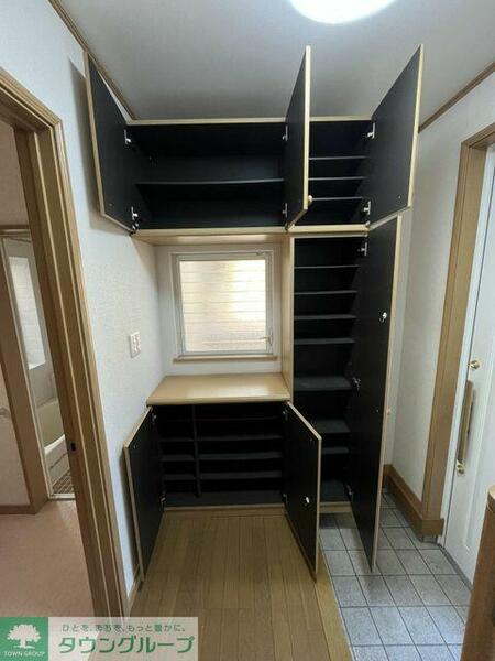 detached 東京都西東京市芝久保町３丁目

地図を見る