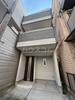 京橋駅より徒歩10分 築10年7ヶ月 3階建の賃貸物件