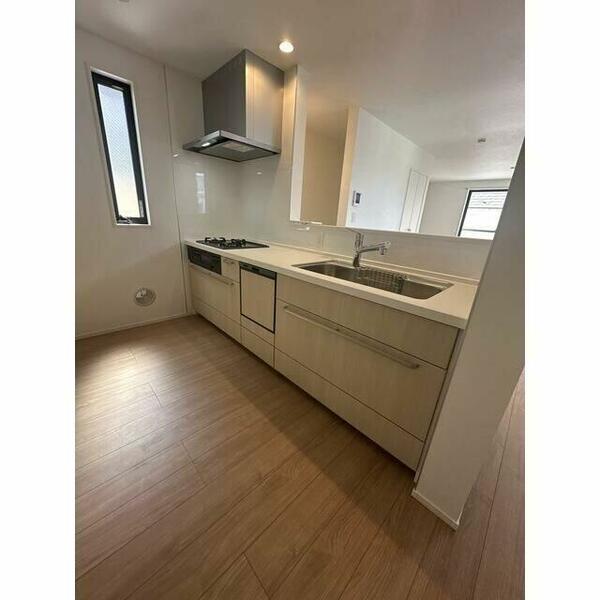 detached 東京都国立市青柳２丁目

地図を見る