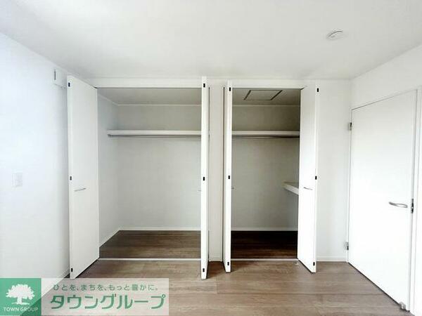 detached 埼玉県吉川市会野谷２丁目

地図を見る