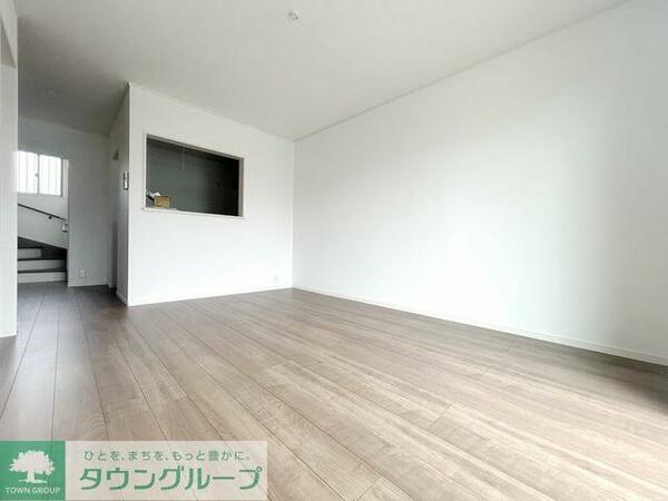 detached 埼玉県吉川市会野谷２丁目

地図を見る