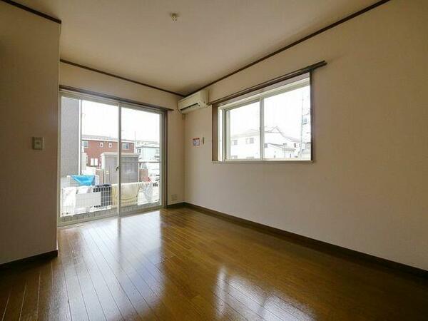 detached 埼玉県三郷市鷹野２丁目
地図を見る