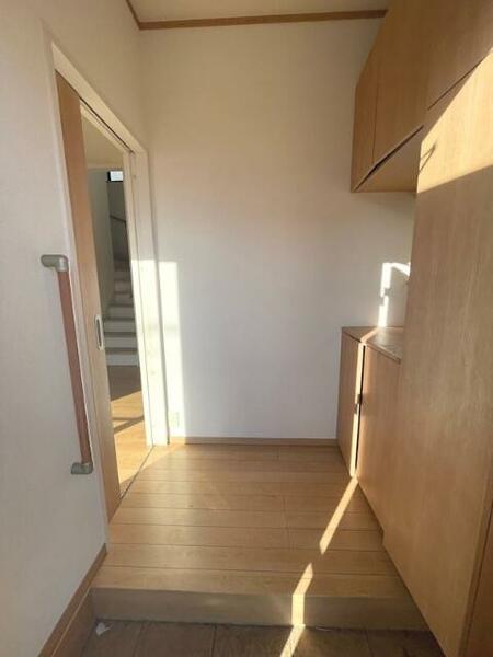 detached 埼玉県越谷市赤山町３丁目
地図を見る