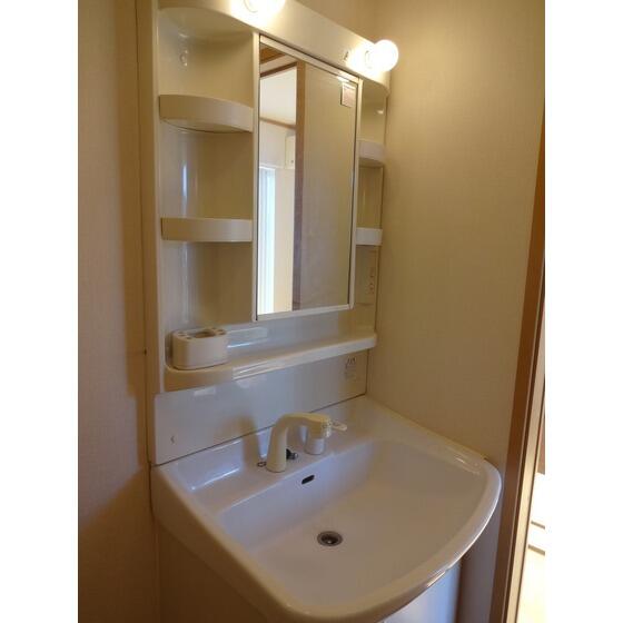 apartment 茨城県つくば市研究学園５丁目５－１３ ファースト・ラフィーネ・学園１Ｆ