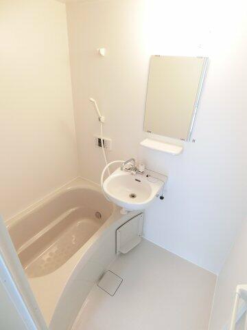 detached 東京都昭島市宮沢町１丁目

地図を見る