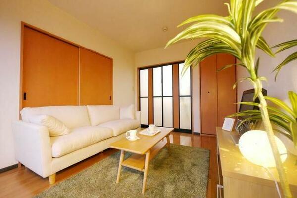 apartment 埼玉県北足立郡伊奈町本町２丁目
地図を見る