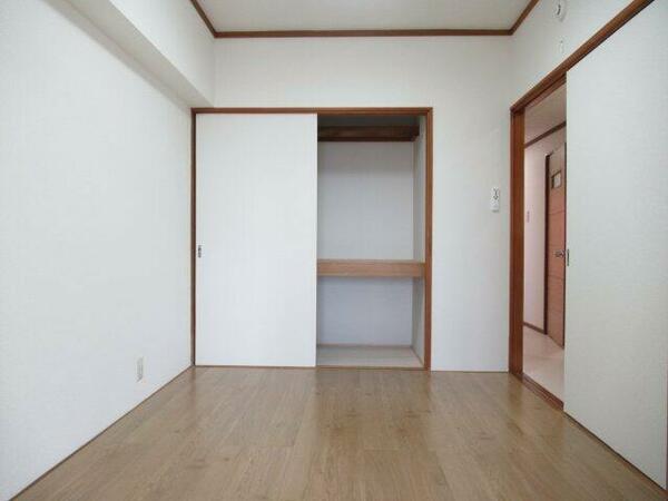 apartment 秋田県北秋田市米代町
米代町の賃貸情報を見る
物件地図