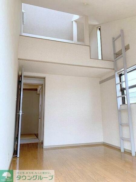 detached 東京都西東京市芝久保町３丁目

地図を見る