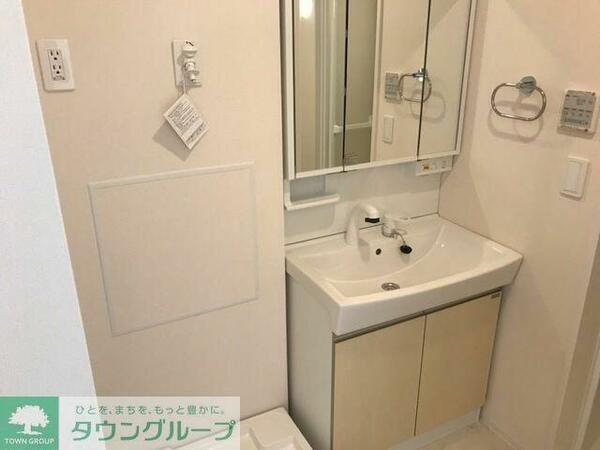 apartment 埼玉県入間郡毛呂山町平山１丁目
地図を見る