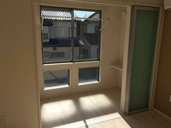 apartment 埼玉県入間郡毛呂山町平山１丁目
地図を見る