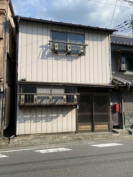 detached 埼玉県川越市六軒町１丁目

地図を見る