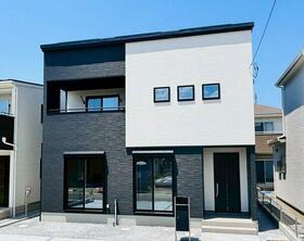 埼玉県鴻巣市小松３丁目