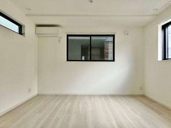 detached 東京都立川市曙町１丁目

地図を見る