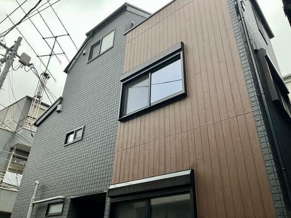 detached 東京都立川市曙町１丁目

地図を見る