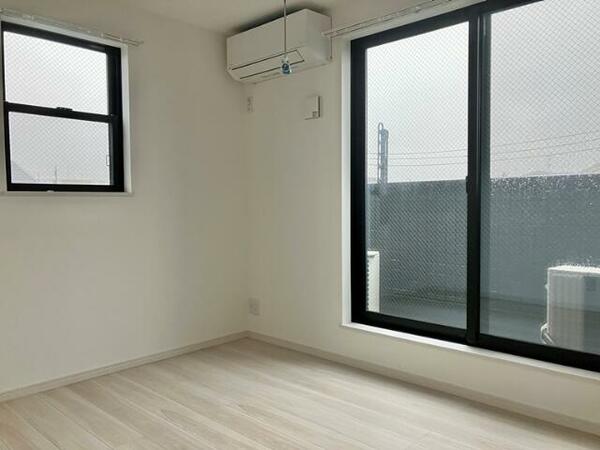 detached 東京都立川市曙町１丁目

地図を見る