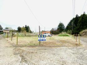 千葉県富里市中沢