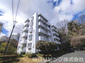 小山田桜台１−１１団地
