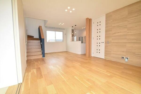 detached 東京都八王子市七国３丁目

地図を見る