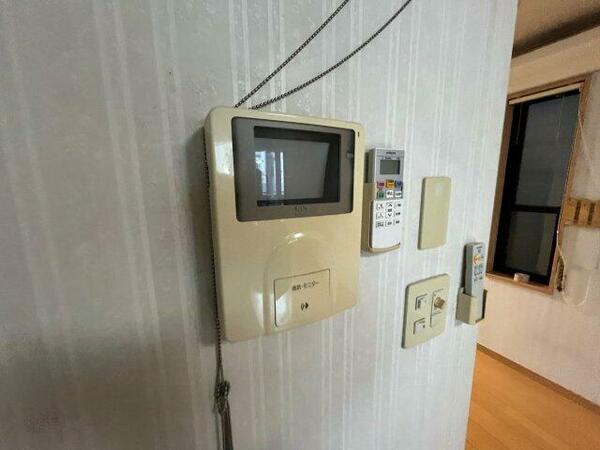 detached 東京都文京区大塚５丁目

地図を見る