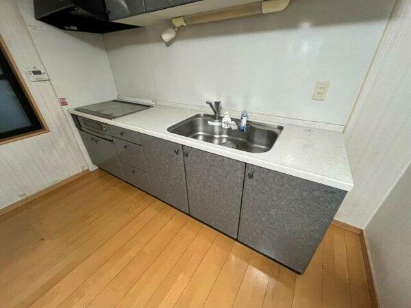 detached 東京都文京区大塚５丁目

地図を見る