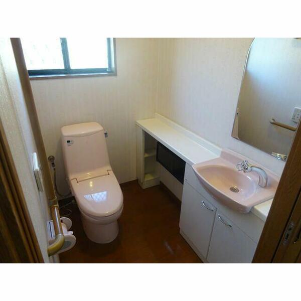 detached 東京都町田市金森１丁目

地図を見る