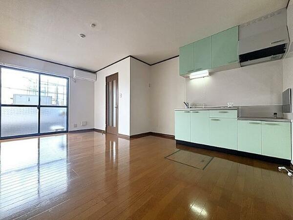 apartment 埼玉県幸手市南３丁目
地図を見る