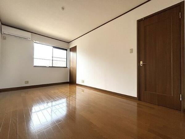 apartment 埼玉県幸手市南３丁目
地図を見る