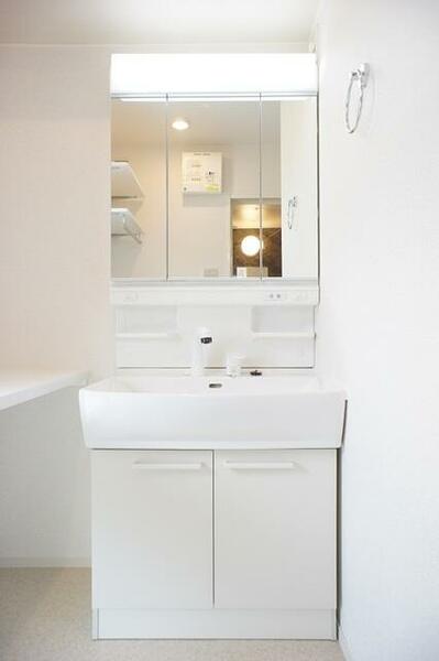 apartment 福島県双葉郡浪江町大字権現堂字六反田
権現堂の賃貸情報を見る
物件地図