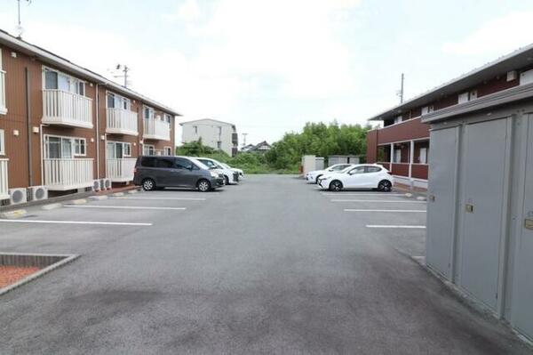 apartment 福島県双葉郡広野町大字下浅見川字柳町
下浅見川の賃貸情報を見る
物件地図