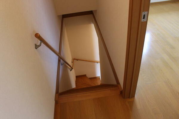 apartment 茨城県つくば市研究学園５丁目５－１３ ファースト・ラフィーネ・学園１Ｆ