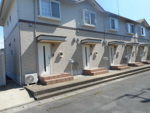 apartment 茨城県つくば市研究学園５丁目５－１３ ファースト・ラフィーネ・学園１Ｆ