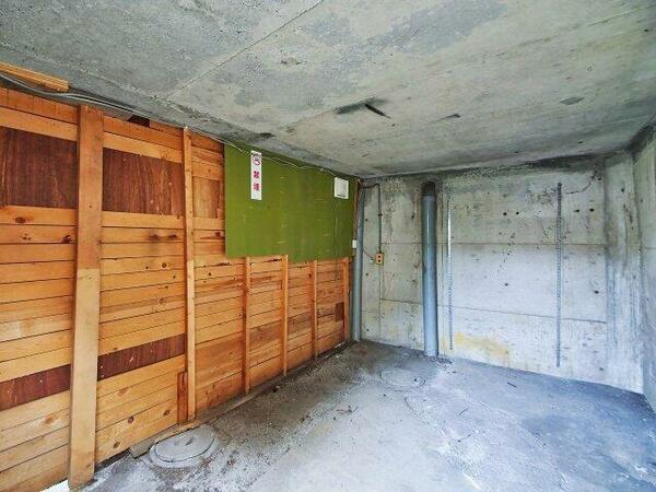 detached 埼玉県朝霞市溝沼５丁目

地図を見る