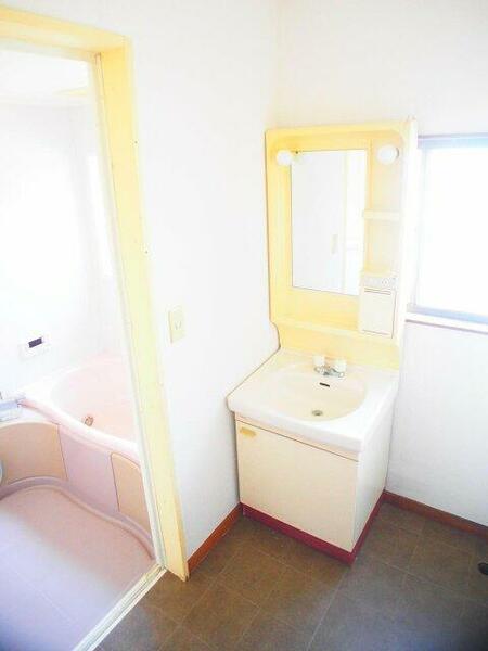 detached 埼玉県加須市栄

地図を見る