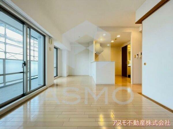 寝室：同マンション別部屋参考写真