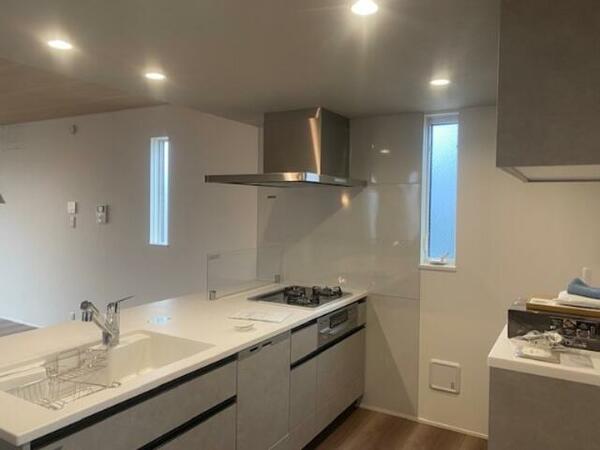 detached 東京都羽村市小作台２丁目

地図を見る