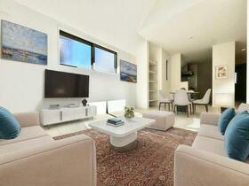 東京都足立区舎人５丁目