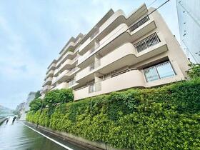 東京都練馬区氷川台３丁目
