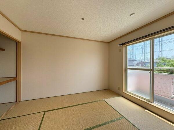 apartment 埼玉県幸手市南２丁目
地図を見る