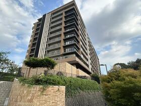 デュオセーヌ相模原上溝駅前