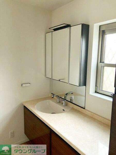 detached 東京都立川市上砂町２丁目

地図を見る