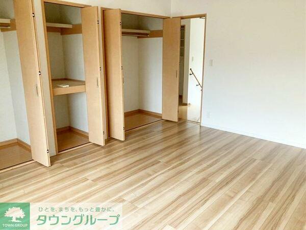 detached 東京都立川市上砂町２丁目

地図を見る