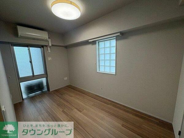 apartment 東京都千代田区神田佐久間町４丁目
地図を見る