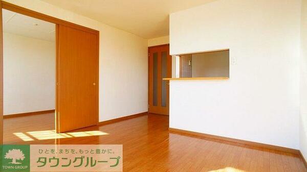 apartment 埼玉県比企郡滑川町月の輪７丁目
地図を見る