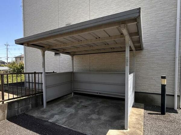 apartment 茨城県つくば市研究学園５丁目５－１３ ファースト・ラフィーネ・学園１Ｆ